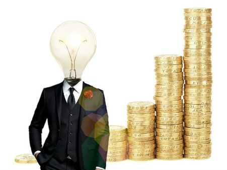 நிதி ஆலோசகர் : 