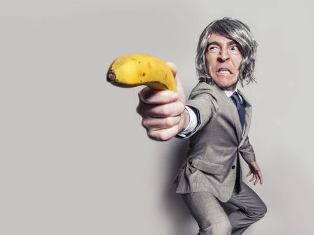 உங்க பாஸு வளர விடாம பாத்துக்கறாரா? 