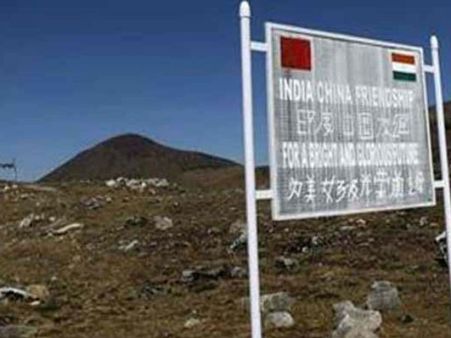 2.  மக்மோகன் எல்லை கோடு எந்த இரு நாடுகளுக்கிடையே  வகுப்பட்ட கோடுகள் ?