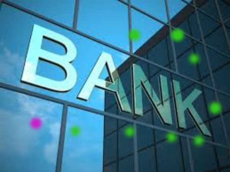 7. தேசிய அளவில் நீண்ட கால தேவையை பூர்த்தி செய்ய உதவும் நிதிக்கழகங்கள் யாவை?