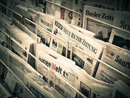 2. செய்தித்தாள்