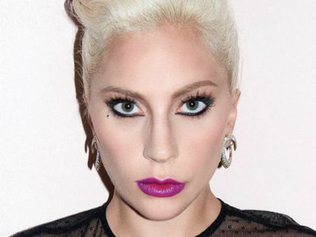 லேடி காகா: