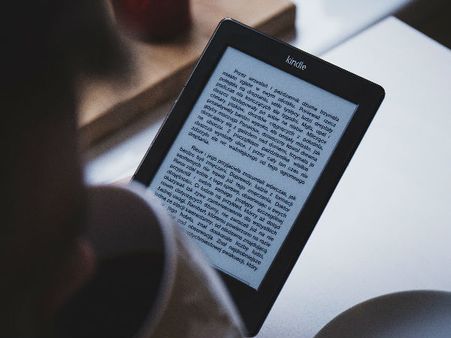 1.ஆன்லைனில் வாசிக்க பழகுங்கள்: