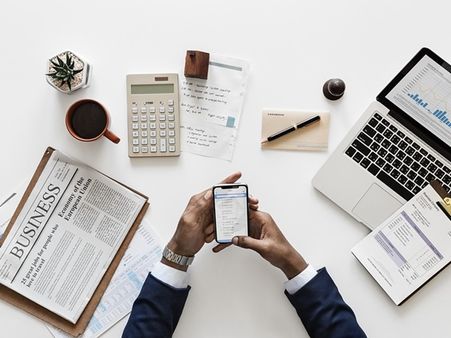 இணையத்தில் செலவிடுங்கள்