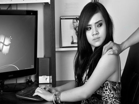 புகார் அளியுங்கள்