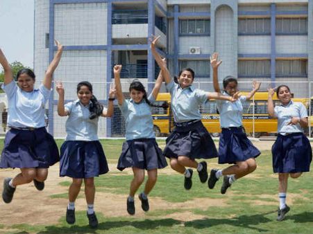 நேரத்திற்கு வரலன்னா அவ்வளவுதான்