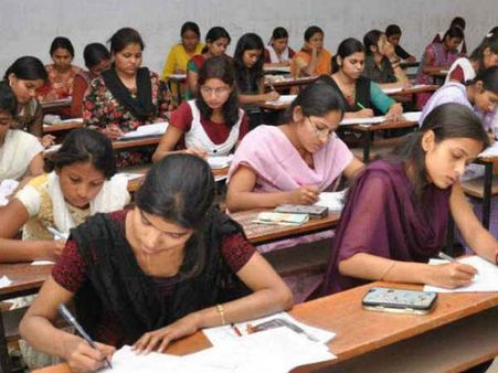 6 ஆயிரம் வேலைக்கு 16 லட்சம் விண்ணப்பங்கள்