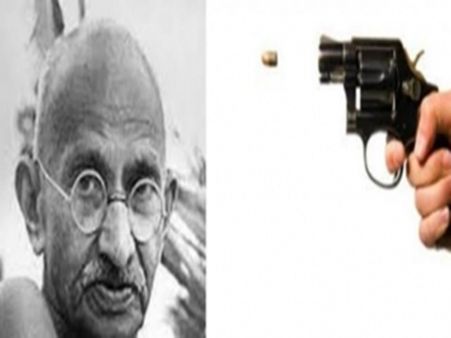 காந்தி ஏன் தற்கொலை செய்தார்?