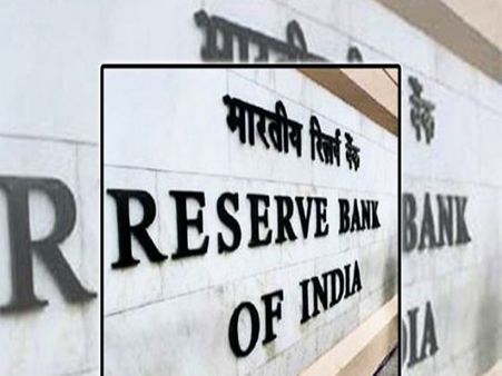 தேர்வு மையம்: