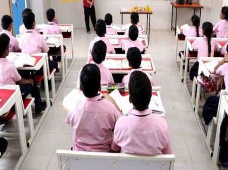 செப்டம்பர் முதல் பள்ளிகள் திறப்பா?