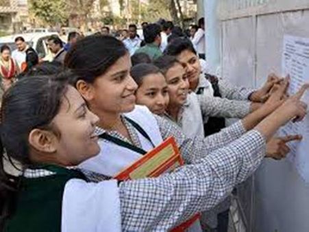 உத்தரவை மீறிய உத்தரப் பிரதேசம் பள்ளி