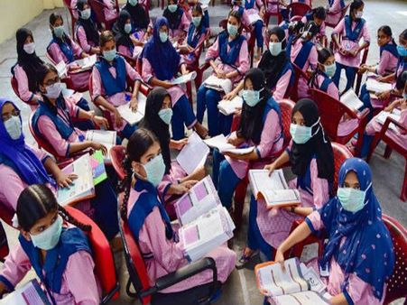 தமிழகத்தில் திறக்கப்படும் பள்ளிகள்