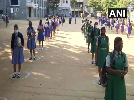 தமிழகத்தில் திறக்கப்படும் பள்ளிகள்!