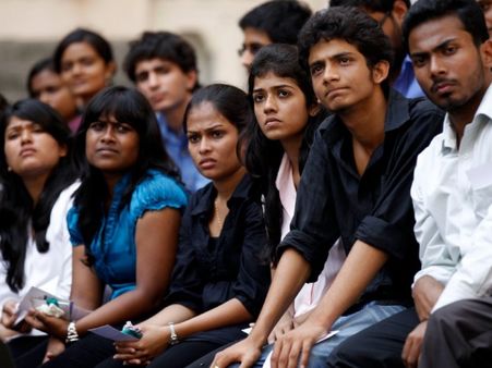 தேர்வு மையங்கள்: