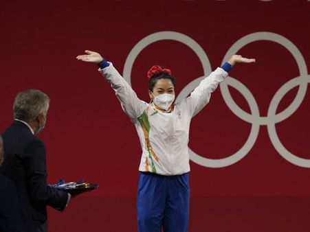 சைக்கிளில் சென்று பயிற்சி