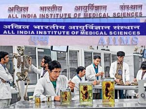 NIRF Medical/Pharmacy Rankings 2020: भारत के टॉप 10 मेडिकल  और फार्मेसी कॉलेजों की लिस्ट यहां देखें