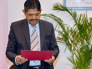 UPSC Latest News: प्रोफेसर प्रदीप कुमार जोशी को 12 मई 2021 तक यूपीएससी का अध्यक्ष नियुक्त किया गया