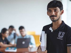 IIM Udaipur 'ग्लोबल सप्लाई चैन मैनेजमेंट' में एक वर्षीय एमबीए कोर्स के आवेदन शुरू, जानिए पूरी डिटेल