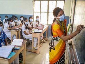 OPSC PGT Recruitment 2021 Apply Link: ओपीएससी पीजीटी भर्ती 2021 नोटिफिकेशन जारी, ऐसे करें आवेदन