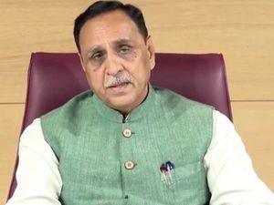 Gujarat All University Exam 2021 Cancelled: गुजरात के सभी विश्वविद्यालयों की परीक्षा रद्द, 9.5 लाख होंगे पास