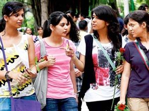 MP College Reopen Latest News: मध्य प्रदेश में कॉलेज कब खुलेंगे, MP सरकार ने लिया ये फैसला