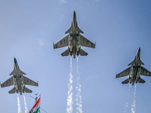 भारतीय वायुसेना में किस रैंक पर कितने अधिकारी व सैनिक? 