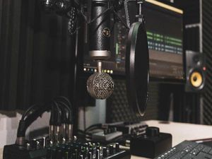 सर्टिफिकेट कोर्स इन रेडियो जॉकी (Certificate Course in Radio Jockey After 12th)