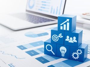 B.Com बैंकिंग एंड फाइनेंस  में कैसे बनाएं करियर, जानें कोर्स से जुड़ी सभी आवश्यक डिटेल्स