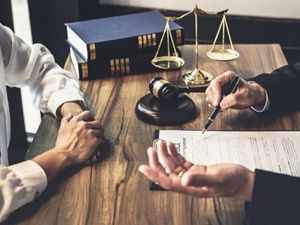 Career in LLM Criminal Law 2023: एलएलएम क्रिमिनल लॉ में कैसे बनाएं करियर