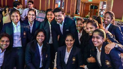 देश की वर्क-फोर्स में कितनी प्रतिशत महिलाएं? 