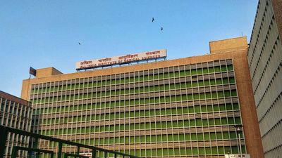 एम्स भर्ती 2023: एम्स में नर्सिंग ऑफिसर के पदों पर निकली वेकेंसी, आकर्षक वेतन, करें ऑनलाइन आवेदन