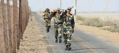 बीएसएफ भर्ती 2023: 10वीं, 12वीं एवं आईटीआई पास को 81 हजार तक सैलरी, 12 मई तक rectt.bsf.gov.in पर करें आवेदन