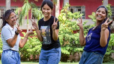 HBSE 12वीं बोर्ड टॉपर्स लिस्ट 2023 हुई जारी, भिवानी की नैंसी ने तीनों स्ट्रीम में टॉप किया