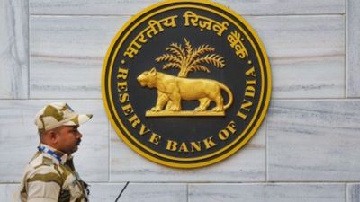 Bank Holidays in April 2024: अप्रैल में 9 दिन रहेंगे बैंक बंद, देखें बैंक हॉलीडे फुल लिस्ट यहां