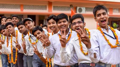 UP Board Class 10 result 2024 Link (OUT): यूपी बोर्ड 10वीं रिजल्ट 2024 जारी, 89.55% छात्रों ने पास की परीक्षा