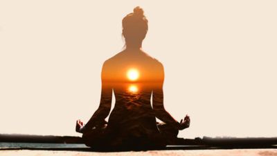 Essay on Yoga Day 2024: अंतरराष्ट्रीय योग दिवस पर लिखें 800 शब्दों में निबंध