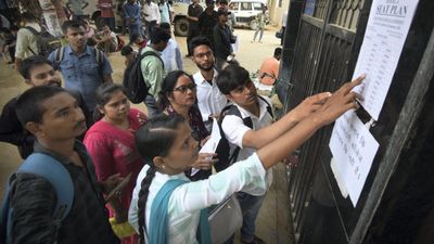 SSC-CGL 2024: पूर्वोत्तर क्षेत्र के उम्मीदवार कहां दें एसएससी सीजीएल की परीक्षा? यहां देखें केंद्रों की सूची 