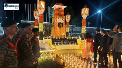 कारगिल विजय दिवस 2024 पर वीर शहीदों को याद कर शेयर करें टॉप 10 शुभकामना संदेश