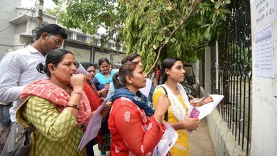 SSC CGL 2024: AFHQ में सहायक अनुभाग अधिकारी की जॉब प्रोफाइल क्या हैं? कितनी होती है शुरुआती सैलरी?