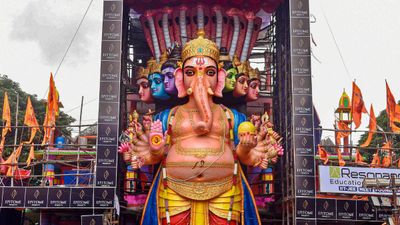 Ganesh Chaturthi 2024: 10 लाइनों में जानिए गणेश चतुर्थी के बारे में