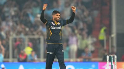 Birthday Special: कितने पढ़ें- लिखे हैं भारतीय क्रिकेटर उमेश यादव? जानिए उनकी शिक्षा और करियर के बारे में