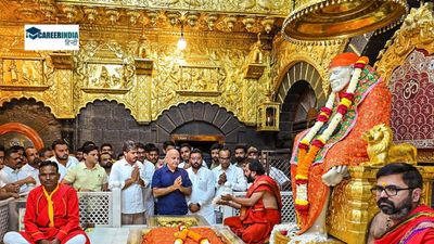 Sai Baba Death Anniversary 2024: साईं बाबा की मृत्यु कब और कैसे हुई? दशहरा के दिन त्यागे थे प्राण