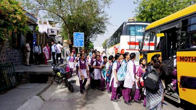 दिल्ली सरकार ने वंचित क्षेत्रों के स्कूली बच्चों एवं बेहतर सार्वजनिक परिवहन के लिए नए बस रूट शुरू किए!