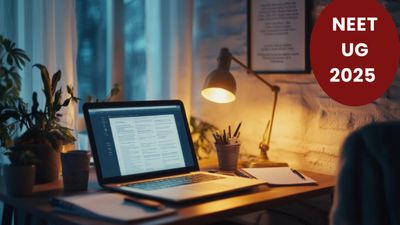 NEET UG 2025: दो दिन बाद बंद हो जाएंगे नीट यूजी आवेदन विंडो, देखें कौन से Documents जमा करना अनिवार्य?