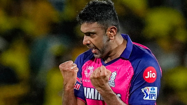 Ravichandran Ashwin ने क्रिकेट को कहा अलविदा! जानिए अश्विन कितने पढ़ें हैं और नेटवर्थ क्या है Ravichandran Ashwin ने क्रिकेट को कहा अलविदा! जानिए अश्विन कितने पढ़ें हैं और नेटवर्थ क्या है