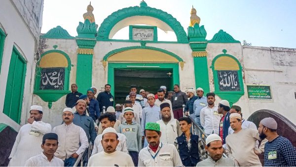 क्या सच में हरिहर मंदिर को तोड़कर बनाया गया संभल जामा मस्जिद? क्या सच में हरिहर मंदिर को तोड़कर बनाया गया संभल जामा मस्जिद?