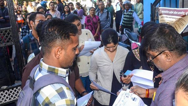 मार्च 2025 के लिए एपी इंटर हॉल टिकट उपलब्ध मार्च 2025 के लिए एपी इंटर हॉल टिकट उपलब्ध