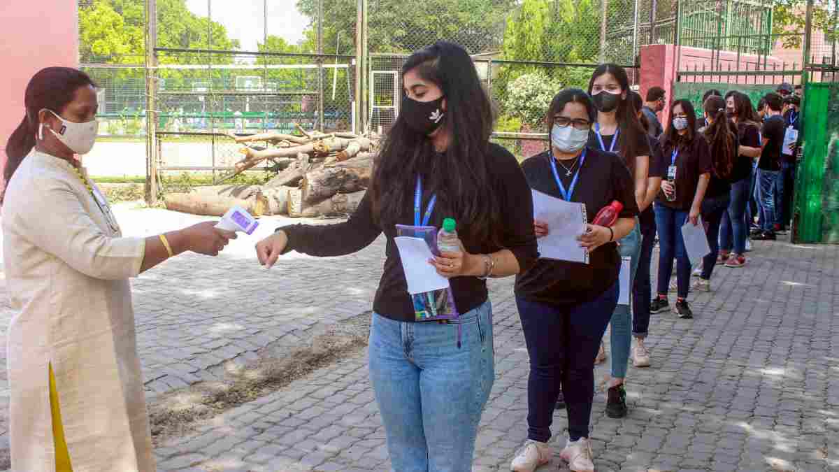 Average Expenditure On IIT JEE Coaching