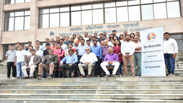 IIT Guwahati signs a Memorandum of Understanding IIT Guwahati signs a Memorandum of Understanding