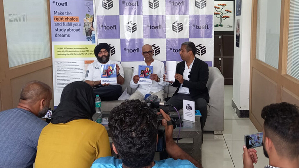 Kashmir Valley’s First TOEFL & GRE Test Centre Kashmir Valley’s First TOEFL & GRE Test Centre